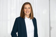 Valentina Riedl, Estate agent