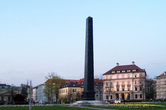 Karolinenplatz