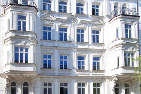 Extremely representative and stylishly renovated office floors in historic city palace from the turn of the century