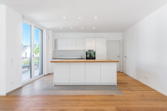 Edle Schreinereinbauküche