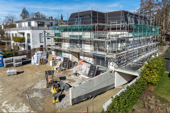 Neubau-Villa mit Tiefgarage