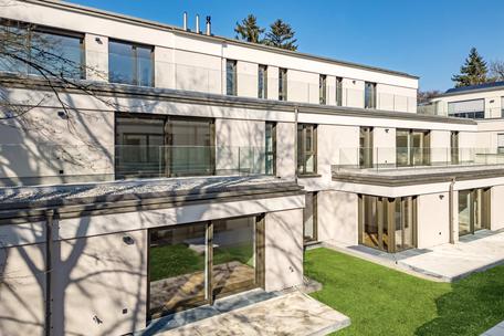 High-quality new-build ensemble with 16 apartments in a prime location in Obermenzing