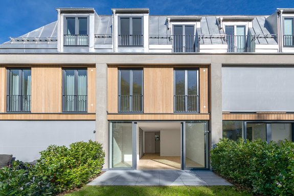 Ready-to-occupy townhouse