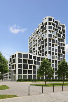 Friends Tower No 2