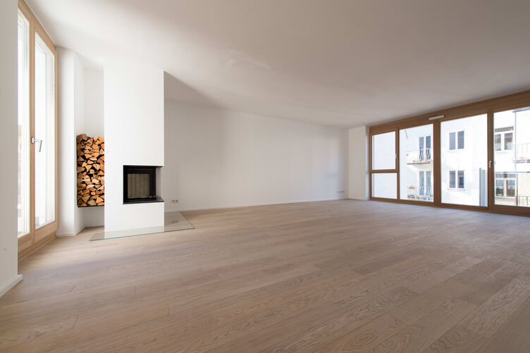 Living area with fireplace