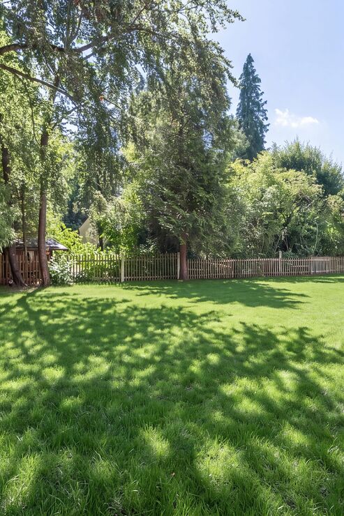 Quiet Garden