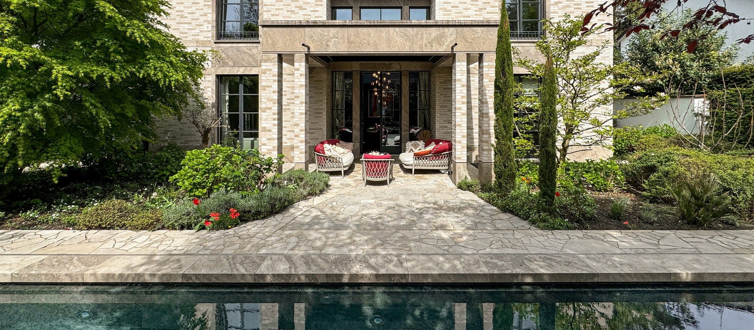 Haus kaufen in München — Premium-Beratung RIEDEL Immobilien