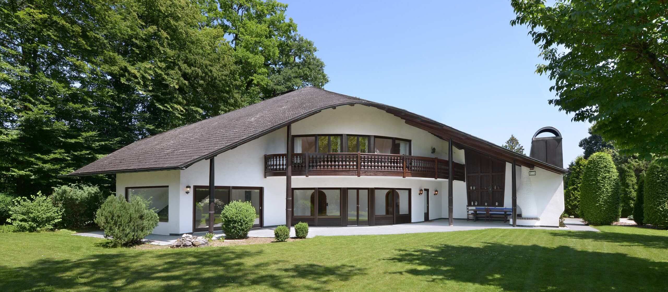 Immobilien Grünwald — Villenort südlich von München