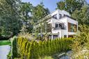 Buy a villa in Munich Harlaching, Menterschwaige and Solln